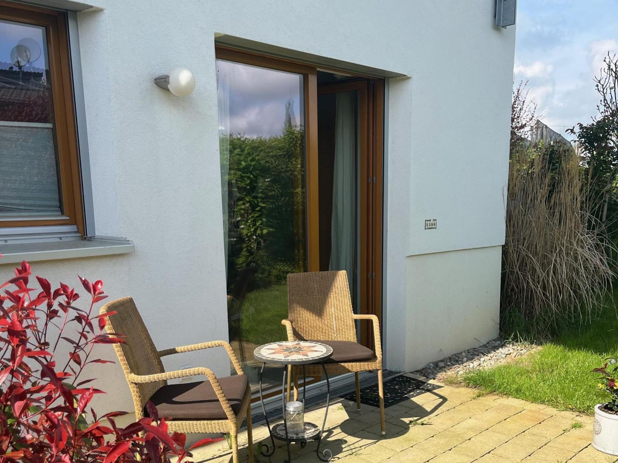 Ferienwohnungen Im Rosengarten Bodman-Ludwigshafen Exterior photo
